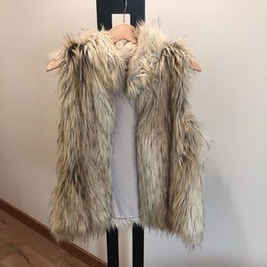 BB Dakota Faux Fur Vest